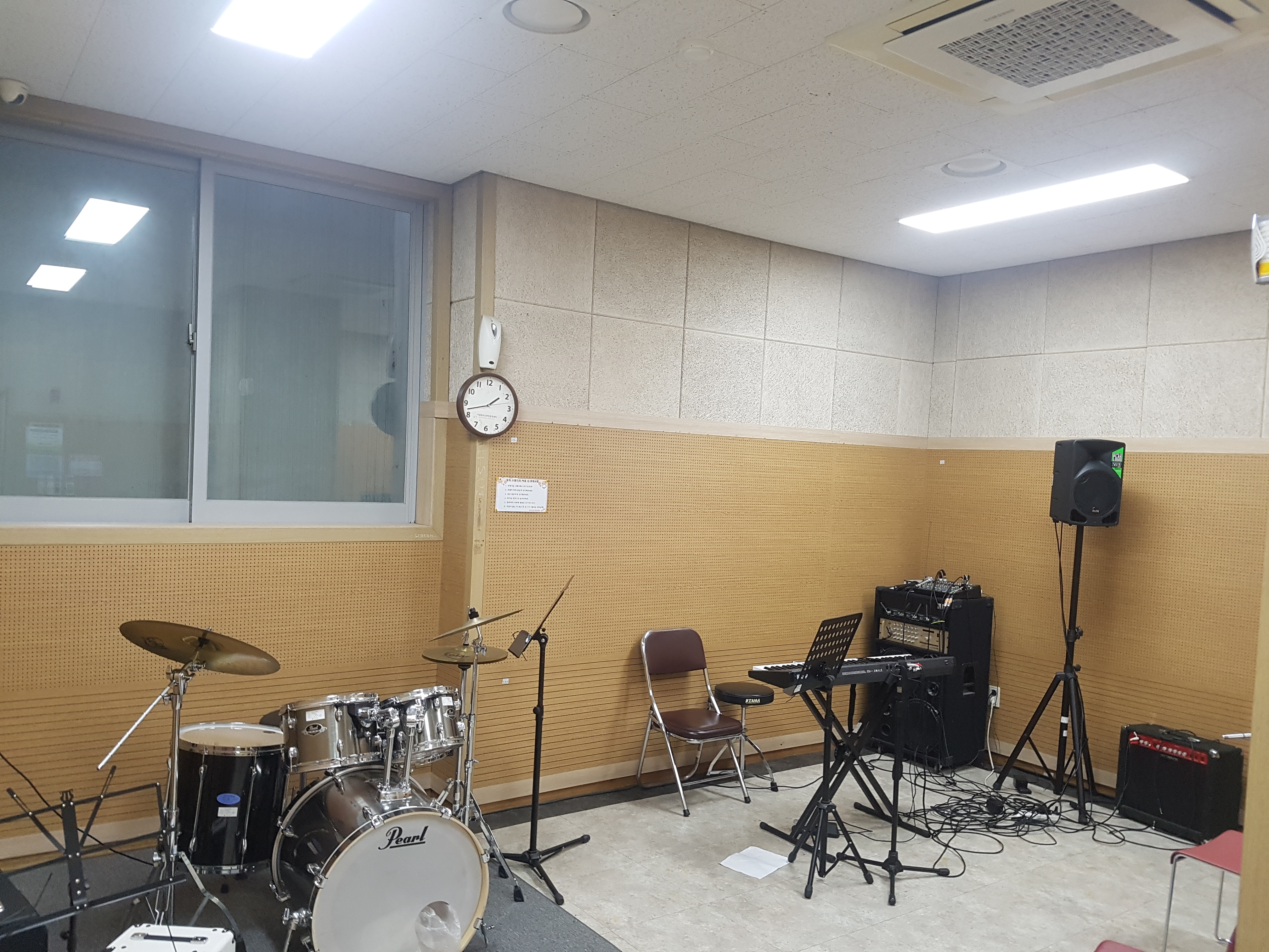 뮤직스튜디오